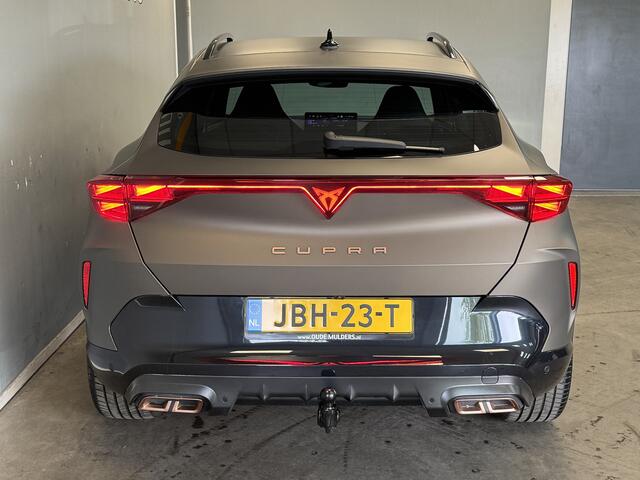Cupra Formentor 1.5 VZ Mat Bruin/Cupra Knoppen/Sennheiser/Trekhaak