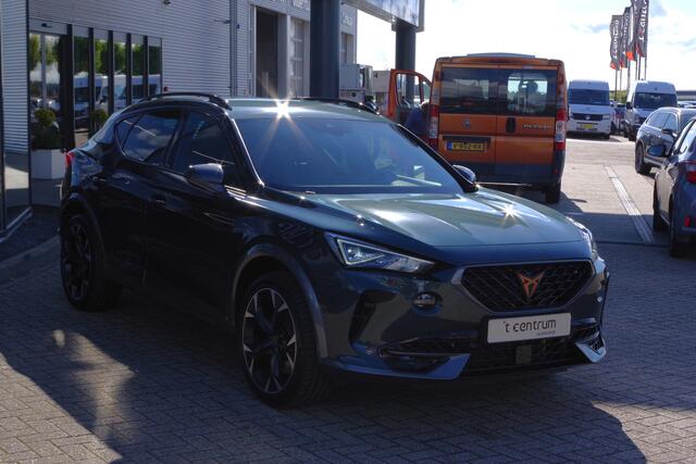Cupra Formentor 1.4 e-Hybrid VZ Performance 245 PK PHEV, Carplay, Camera, Kuipstoelen, Winterpakket