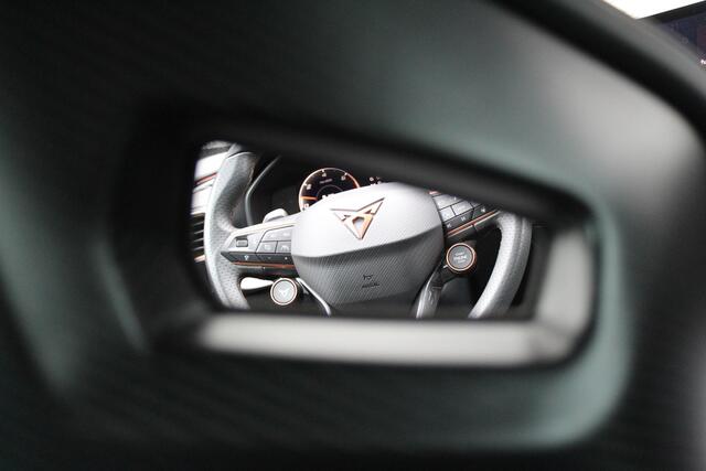 Cupra Formentor 1.4 e-Hybrid 245Pk VZ Performance | Grey Matte lak | Carbon seats | Trekhaak