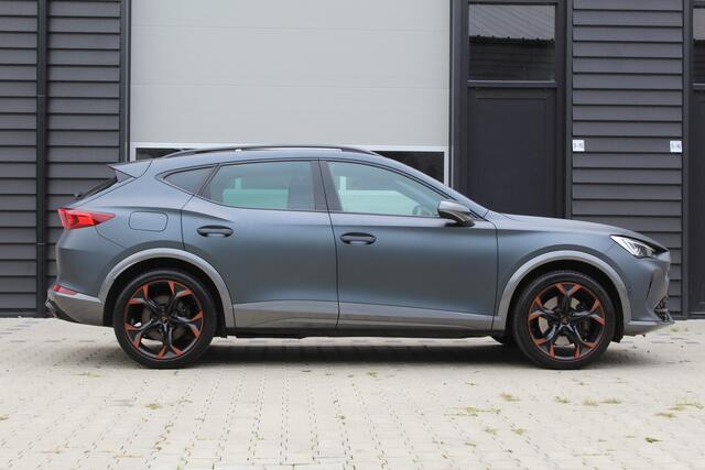 Cupra Formentor 1.4 e-Hybrid 245Pk VZ Performance | Grey Matte lak | Carbon seats | Trekhaak