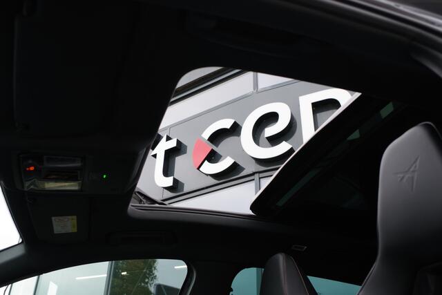 Cupra Formentor 1.4 e-Hybrid VZ Performance 245 PK PHEV, Panoramadak, 360 Camera, Winterpakket