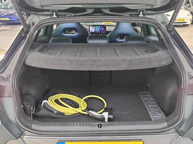 Cupra Formentor 1.4 e-Hybrid VZ Copper Edition 2e Eigenaar | Dealer Onderh | NL-Auto | BTW | Pano | Cupra Knop | Trekhaak | Memory | Winterpack | Sfeer | Elek Stoel+Klep | Leder | Camera | Full Led | Keyless | PDC