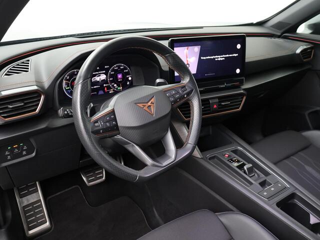 Cupra Formentor 1.4 e-Hybrid Adrenaline | 245 PK | SoH 89% | Led verlichting | Navigatiesysteem | Voorstoelen verwarmd | 19" LM velgen |