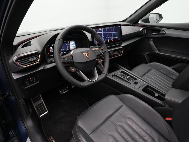 Cupra Formentor 1.4 e-Hybrid 245 pk DSG VZ Performance | Panoramadak | Adaptieve onderstelregeling (DCC) | Stoelverwarming | Rondomzicht camera | Adaptive Cruise