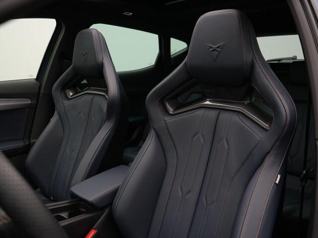 Cupra Formentor 1.4 e-Hybrid 245 pk DSG VZ Performance | Sabelt kuipstoelen | Brembo | Panoramadak | Matrix LED | Rondomzicht camera | Adaptief onderstel