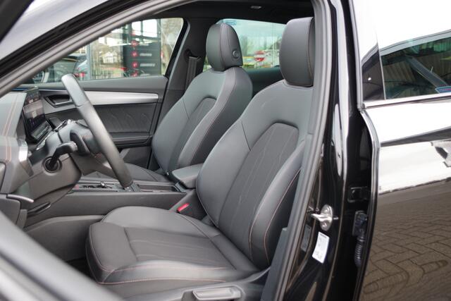 Cupra Formentor 1.4 e-Hybrid 204 PK Performance PHEV, Panoramadak, Winterpakket, Camera, Carplay