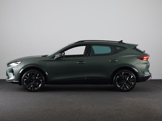 Cupra Formentor 1.5 TSI e-Hybrid VZ Tribe Edition 272PK | Exclusieve Uitvoering | Panoramadak | Trekhaak | 19 inch | Matrix Koplampen | Matte Lak |