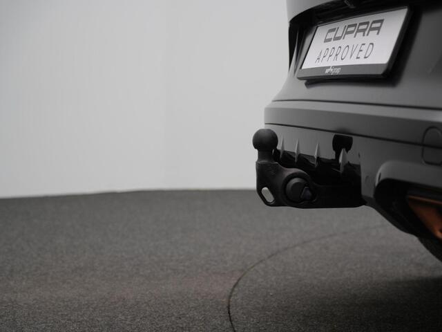 Cupra Formentor 1.4 e-Hybrid 245 pk DSG VZ Tribe Edition | Panoramadak | Trekhaak | Leder/alcantara | Beats | Matrix LED | Geheugenstoel | Rondomzicht camera | Adaptief sportonderstel