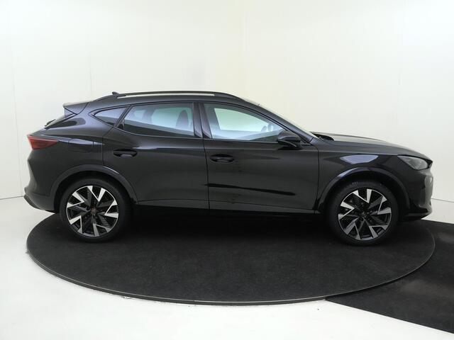 Cupra Formentor 1.5 TSI e-Hybrid VZ Performance | Sennheiser audio | Dodehoek sensor| Adaptieve cruise control | Carplay | Stoelverwarming | Keyless