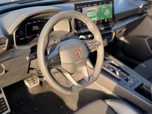 Cupra Formentor 1.4 e-Hybrid VZ Performance 245pk | Panoramadak | Elektrisch verstelbare bestuurdersstoel | Stoel en stuur verwarming | Parkeercamera