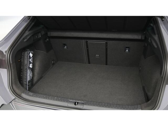 Cupra Formentor 1.4 TSI eHybrid 204pk PHEV Adrenaline / Full Link / Camera / Stoelverwarming / Wordt Verwacht