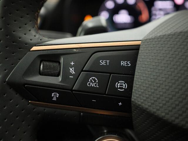 Cupra Formentor 1.5TSIe-Hybrid 200kW/272PK VZ DSG · Navigatie · Alcantara/Leder · Camera + Parkeersensoren · Garantie t/m 21-08-2027 of 90000km