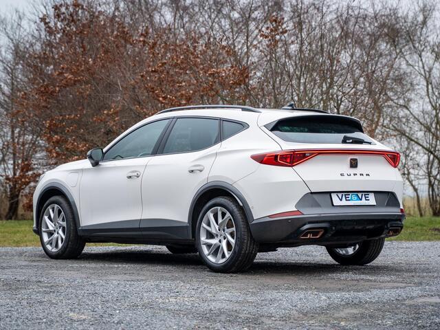 Cupra Formentor 1.4 TSI e-Hybrid // LED // Carplay // PDC // winter pakket