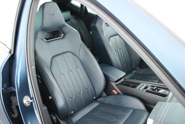 Cupra Formentor 1.4 245pk e-Hybrid VZ Copper Edition Panoramadak Trekhaak Navigatie 360-Camera