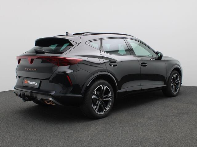 Cupra Formentor 1.5 TSI e-Hybrid Business 204PK DSG Pano-Schuifdak, Trekhaak, 18" LM Velgen, 360gr. Camera, Elektr. Achterklep, Keyless, Side Assist