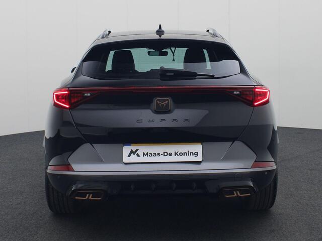 Cupra Formentor 1.4e-Hybrid PHEV 204PK DSG Business · Navigatie · Apple/Android Car Play · Leder/Stof