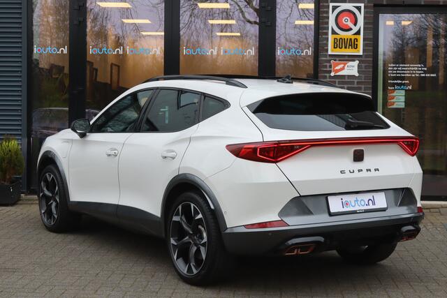 Cupra Formentor 1.4 e-Hybrid 245PK VZ Performance Pano/Leder/Matrix LED/Elek. kuipstoelen+mem/360/Keyless/DCC/19"/Trekhaak wegkl.