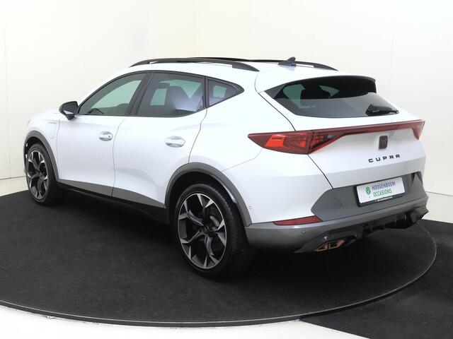 Cupra Formentor 1.4 e-Hybrid Performance | Panoramadak | 360 camera | CUPRA mode | Parkeerassistent | Keyless | Dodehoek detectie | Adaptieve cruise control | Stoel- en stuurwielverwarming |