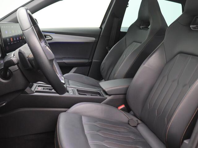 Cupra Formentor 1.4 e-Hybrid VZ Performance 245PK DSG Pano-Schuifdak, Trekhaak, Keyless, Leder, Memorystoel, Elektr. Achterklep, Side Assist, 19" LM Velgen, Navi, 360gr. Camera