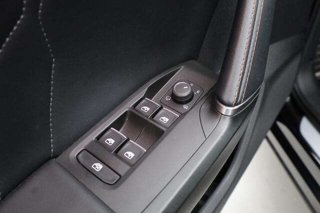 Cupra Formentor 1.4 e-Hybrid VZ Performance | Dig. Cockpit | Elek. Trekhaak | Camera | Keyless | Adapt. Cruise | Stoelverw.