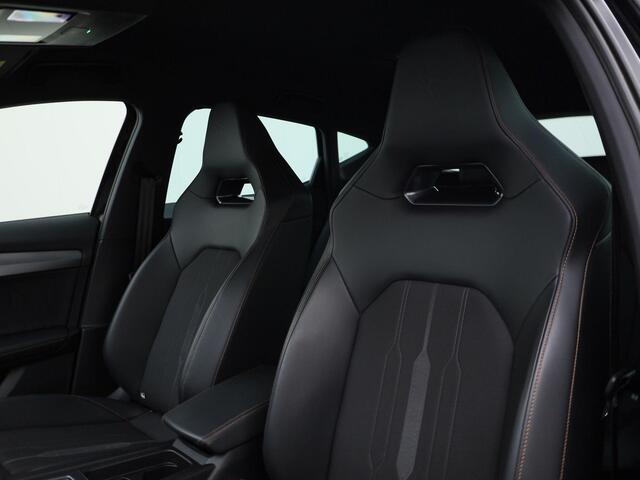 Cupra Formentor 1.4e-Hybrid 180kW/245PK VZ DSG · Navigatie · Camera + Parkeersensoren · Apple/Android