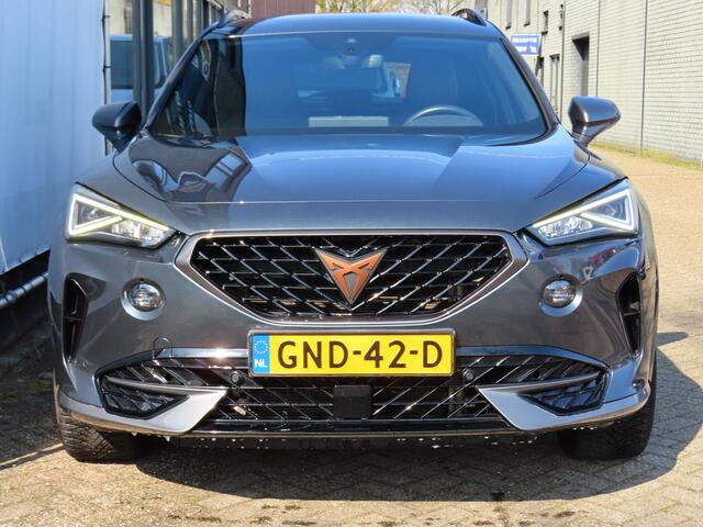 Cupra Formentor 1.5 TSI Business Edition Apple CarPlay/Android Auto l Airco l Cruise control l Navigatie I Stoel- en Stuurverwarming