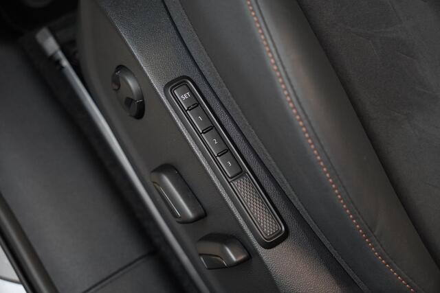 Cupra Formentor 1.5TSI/272pk e-Hybrid VZ Performance|2024|Trekhaak|Sennheiser|19"LMV|PDC+Camera|Navi|Full-Link|Winterpakket|Memory-stoel