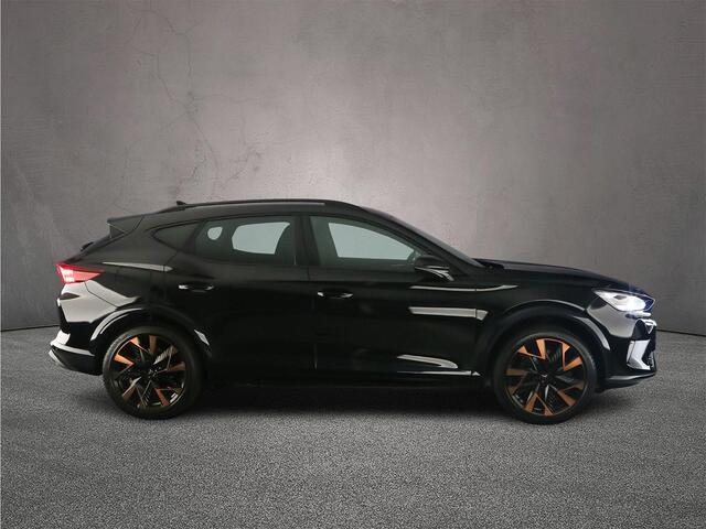 Cupra Formentor VZ Performance 1.5 TSI eHybrid 272pk DSG Automaat Adaptive cruise control, LED matrix koplampen, Sennheiser audio, Achteruitrijcamera, Elektrische achterklep