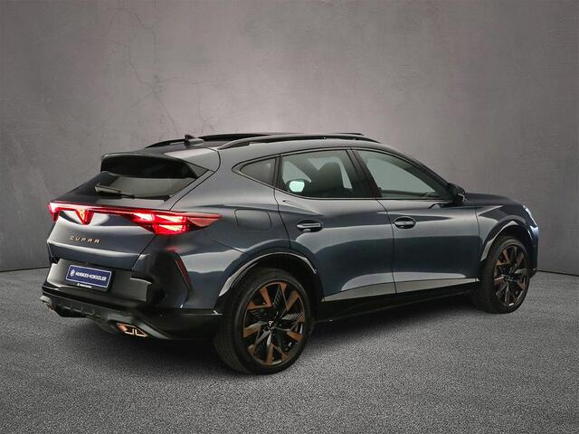 Cupra Formentor VZ Performance 1.5 TSI eHybrid 272pk DSG Automaat Panoramadak, Adaptive cruise control, Sennheiser audio, LED matrix koplampen, 360 camera, Elektrische achterklep