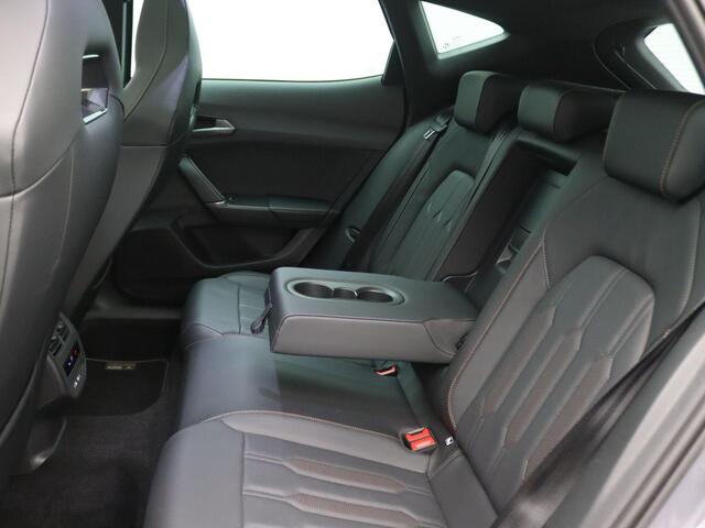 Cupra Formentor 1.4 e-Hybrid VZ Copper Edition 245PK DSG Pano-Schuifdak, Trekhaak, Elektr. Achterklep, 360gr. Camera, Memorystoel, Leder, Side Assist, Stoel-Stuurverwarming, 19" LM Velgen