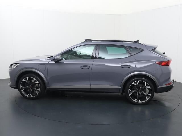 Cupra Formentor 1.4 e-Hybrid VZ Copper Edition | 245 PK | SoH 97% | Trekhaak | Panoramadak | Lederen bekleding | Matrix LED koplampen | Area view 360 graden |