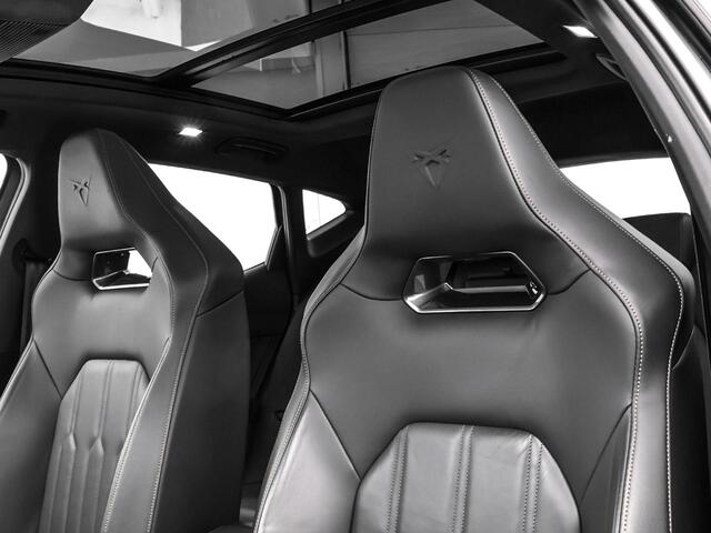 Cupra Formentor 1.4 TSI 245pk DSG e-Hybrid VZ Performance Limited · Panoramadak · 360 Camera · Lederen bekleding · Matrix LED · Elek. Bestuurdersstoel + Geheugen · Stuur- & Stoelverwarming · Side Assist · Keyless ·