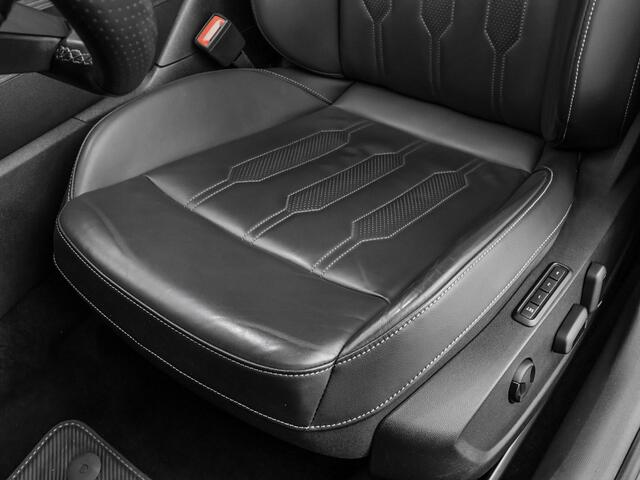 Cupra Formentor 1.4 TSI 245pk DSG e-Hybrid VZ Performance Limited · Panoramadak · 360 Camera · Lederen bekleding · Matrix LED · Elek. Bestuurdersstoel + Geheugen · Stuur- & Stoelverwarming · Side Assist · Keyless ·