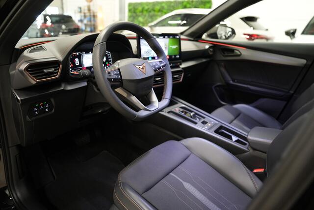 Cupra Formentor 1.5 TSI DSG * Camera - 19" - Keyless - Sfeer - Blind Spot - ACC - App - ACC *