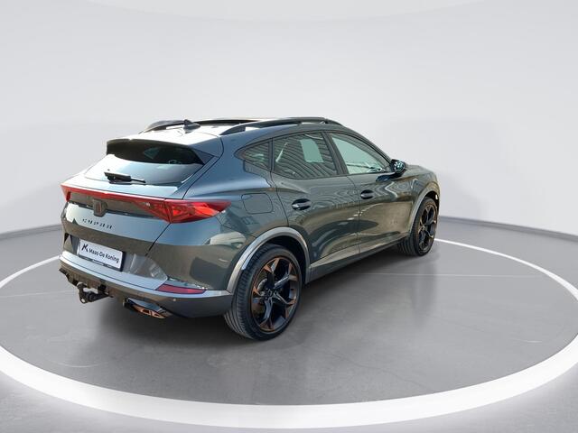 Cupra Formentor 1.4e-Hybrid 180kW/245PK VZ · Panoramadak · Trekhaak · Camera · Apple/Android Car Play · Elektrische stoelverstelling ·