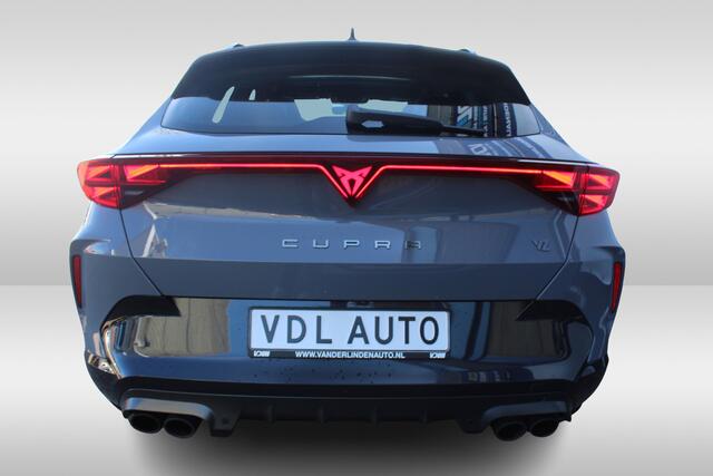Cupra Formentor 2.0 TSI 4DRIVE 333PK Panorama dak l 360 camera l Alcantara l FULL OPTION l Apple carplay/Android auto l LED l
