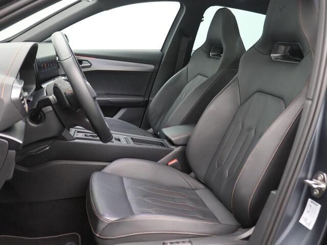 Cupra Formentor 1.4 e-Hybrid VZ Performance 245PK DSG SOH 96%, Pano-Schuifdak, Trekhaak, Memorystoel, Elektr. Achterklep, 19" LM Velgen, Leder, Side Assist, Keyless, Stoel-Stuurverwarming