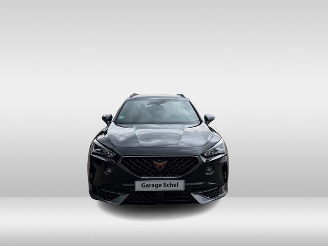 Cupra Formentor 1.4 e-Hybrid VZ Performance 245pk - Matrix LED - Pano - Leder - Trekhaak - Stuurverwarming - Navi - Rijklaar