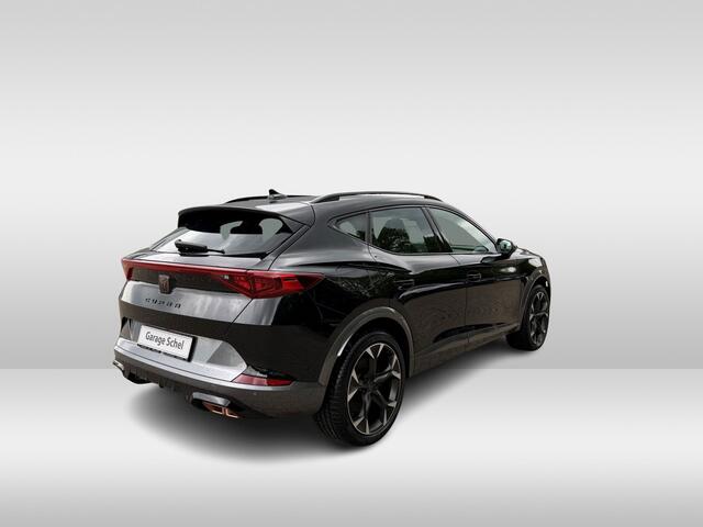 Cupra Formentor 1.4 e-Hybrid VZ Performance 245pk - Matrix LED - Pano - Leder - Trekhaak - Stuurverwarming - Navi - Rijklaar