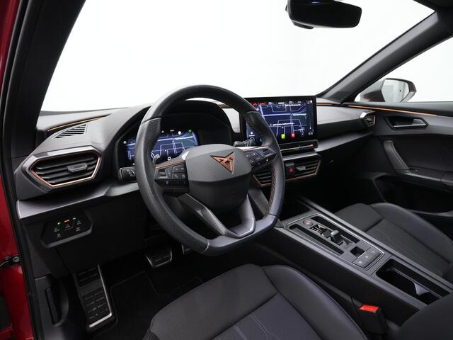 Cupra Formentor 1.4 e-Hybrid 245 pk VZ | Kuipstoelen | Adaptief sportonderstel | Achteruitrijcamera | Adaptive Cruise | Stuur-/stoelverwarming