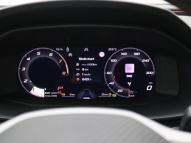Cupra Formentor 1.5 TSI e-Hybrid Business 204PK DSG Pano-Schuifdak, Trekhaak, 19" LM Velgen, Achteruitrijcamera, Elektr. Achterklep, Keyless, Adaptieve Cruise Control, Stuur- en Stoelverwarming