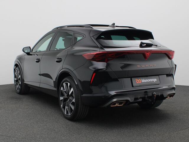 Cupra Formentor 1.5 TSI e-Hybrid Business 204PK DSG Pano-Schuifdak, Trekhaak, 19" LM Velgen, Achteruitrijcamera, Elektr. Achterklep, Keyless, Adaptieve Cruise Control, Stuur- en Stoelverwarming