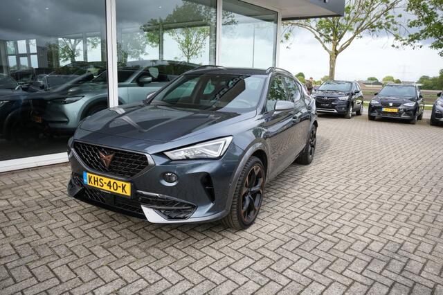 Cupra Formentor 1.4 E-HYB COPPER , Kuipstoelen,Leerpakket,Black