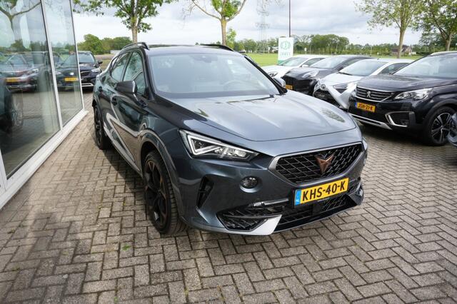 Cupra Formentor 1.4 E-HYB COPPER , Kuipstoelen,Leerpakket,Black