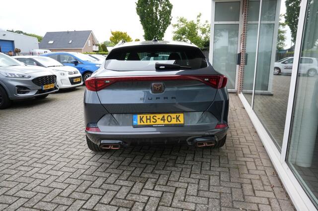 Cupra Formentor 1.4 E-HYB COPPER , Kuipstoelen,Leerpakket,Black