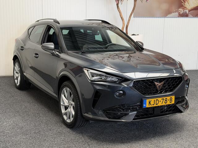 Cupra Formentor 1.4 e-HYBRID BUSINESS NAVIGATIE ADAPTIVE CRUISE CONTROL STUURVERWARMING APPLE CARPLAY/ANDROID KEYLESS GO RIJSTROOKSENSOREN ACHTERUITRIJCAMERA ZEER MOOI !!