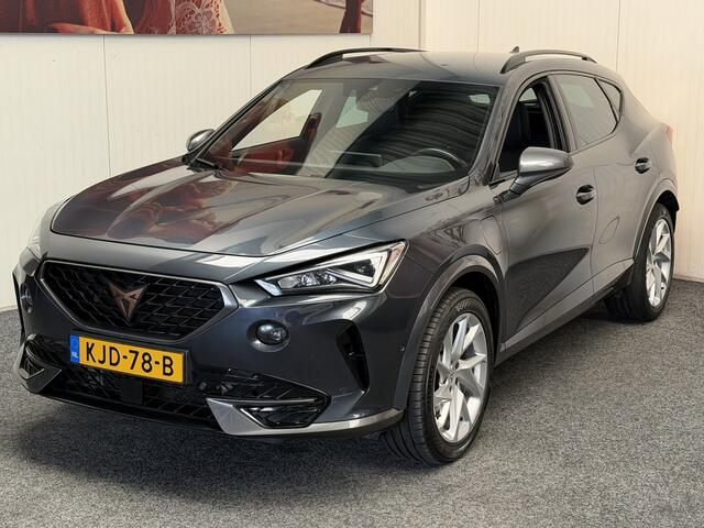 Cupra Formentor 1.4 e-HYBRID BUSINESS NAVIGATIE ADAPTIVE CRUISE CONTROL STUURVERWARMING APPLE CARPLAY/ANDROID KEYLESS GO RIJSTROOKSENSOREN ACHTERUITRIJCAMERA ZEER MOOI !!