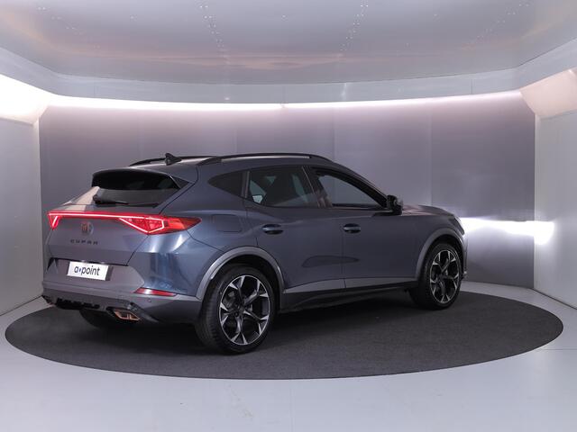 Cupra Formentor 1.4 e-Hybrid Performance 204 pk Automaat | Navigatie | Parkeersensoren (Park assist) | Achteruitrijcamera | Stoel/stuur verwarming |