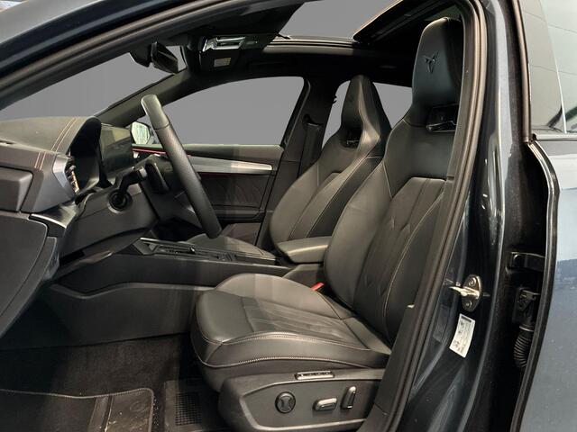 Cupra Formentor 1.4 e-Hybrid 245pk DSG VZ Performance · Panoramadak · 360 Camera · Wegklapbare Trekhaak · Leder · Elek. Voorstoel · Apple/Android Car Play · 19'' Inch ·