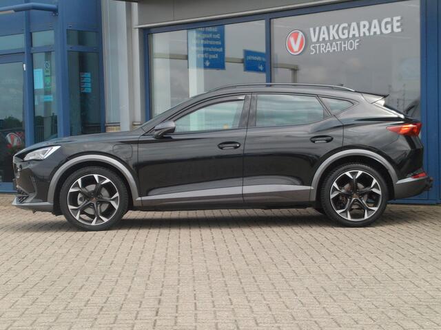 Cupra Formentor 1.4 e-Hybrid Adrenaline, Trekhaak / Carplay + Android Auto / Stoel + stuurverwarming / Camera + Sensoren / 19' Sportvelgen